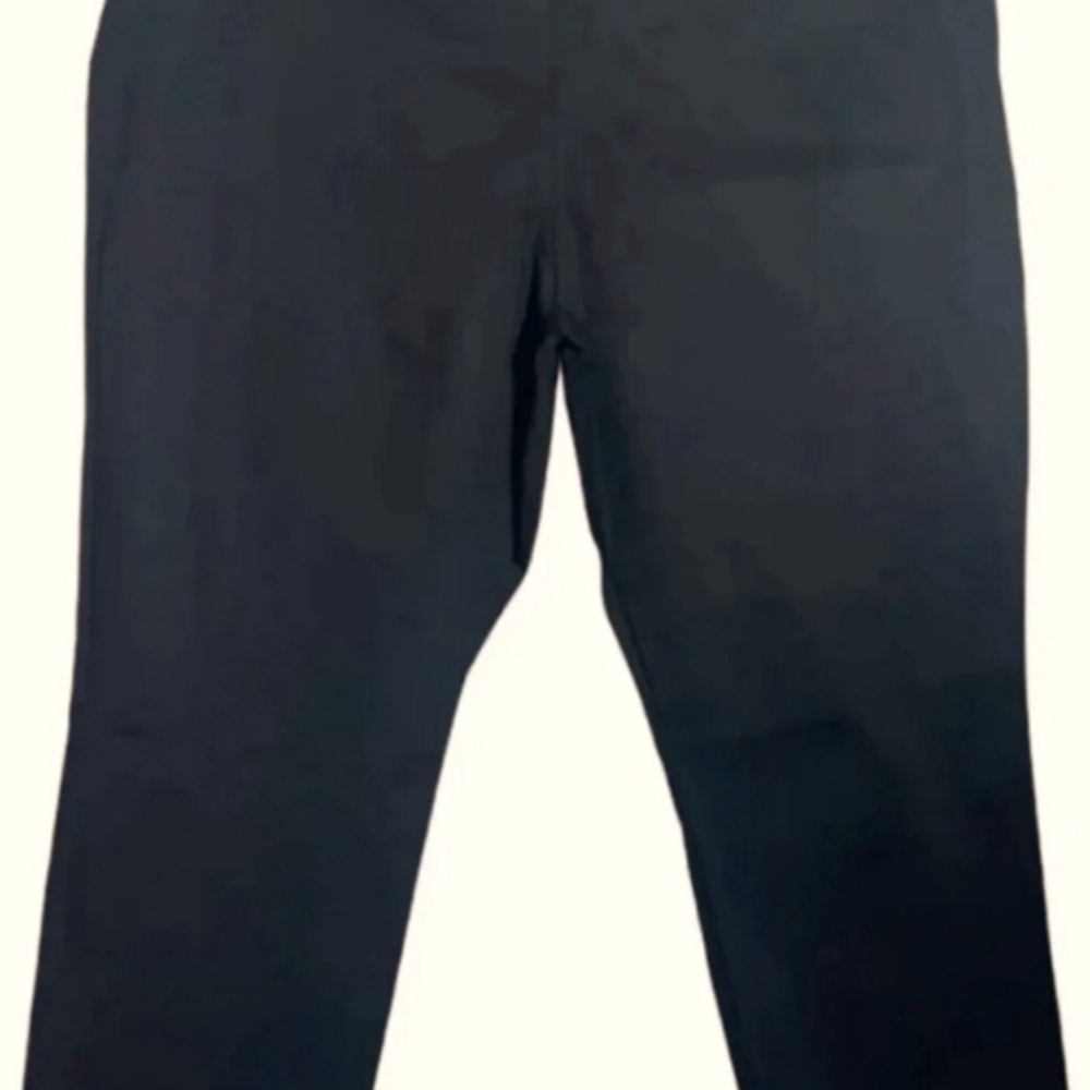 Old Navy Pull-on Cropped Pant